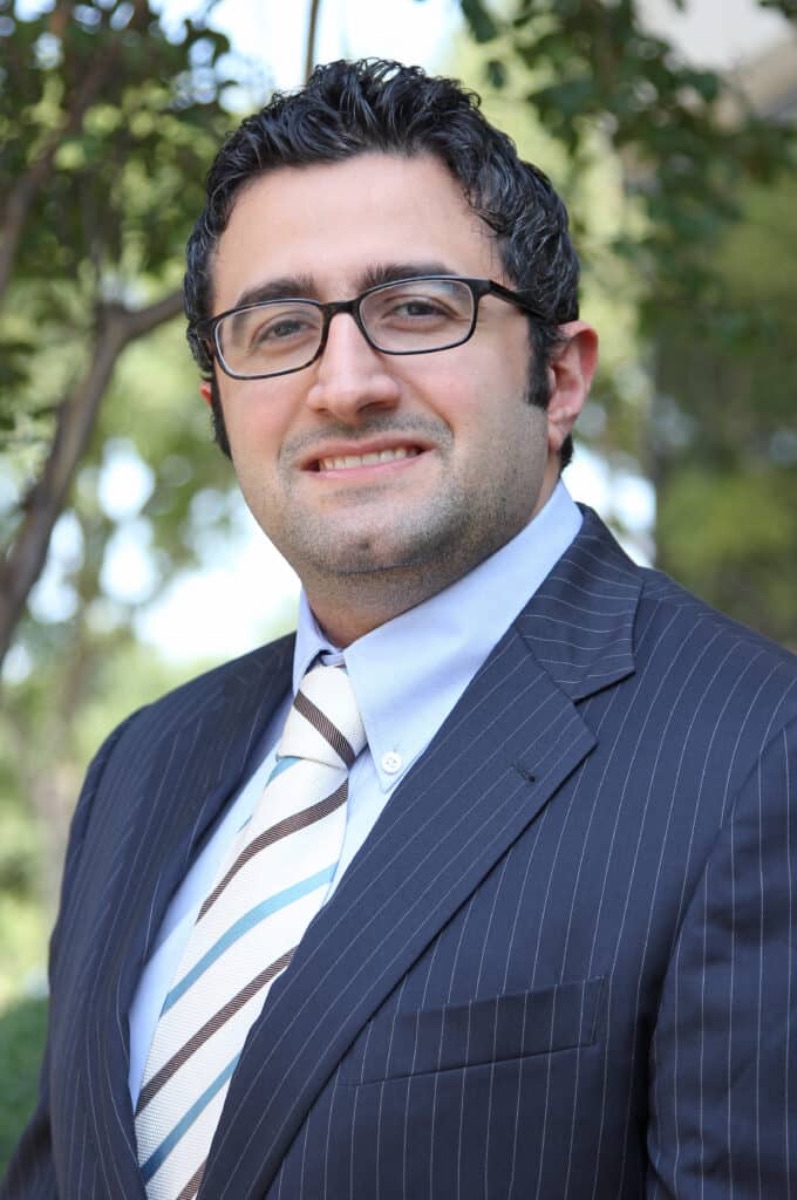 Dr. Fallah
