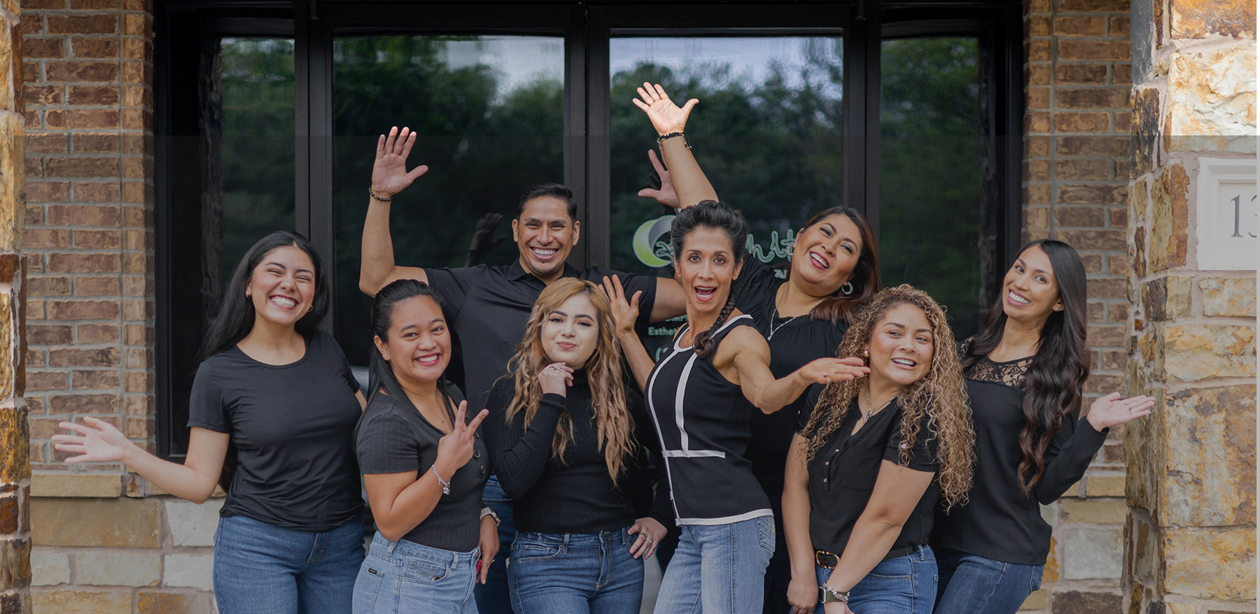 Applewhite Dental Arts staff